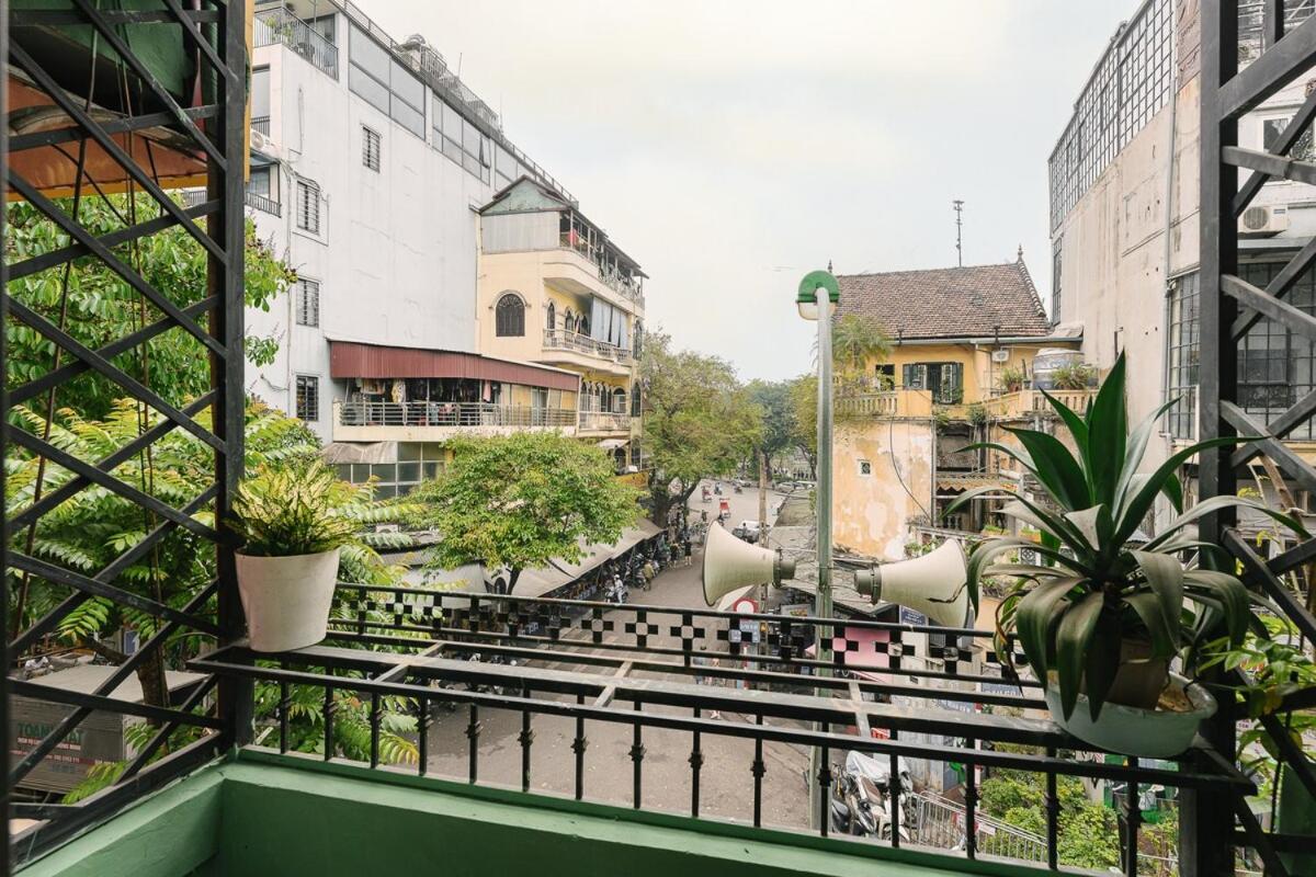 Balcony Old Quarter Hà Nội
